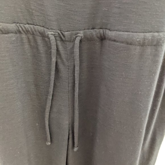 Becca Women's Black Sleeveless Breezy Basics Jumpsuit Size M NWT - Picture 6 of 14